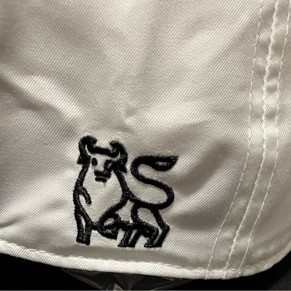 NIKE GOLF CLUB UNISEX CAP HAT MEDIUM LARGE WHITE SNAPBACK DRIFIT SWOOSH MONOGRAM - Picture 6 of 8